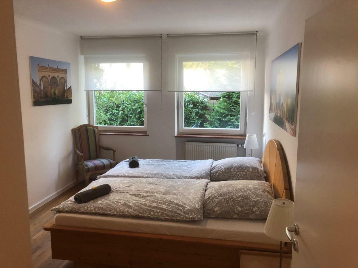 Ferienwohnung Messewohnung Muenchen Ost Forstern Extérieur photo