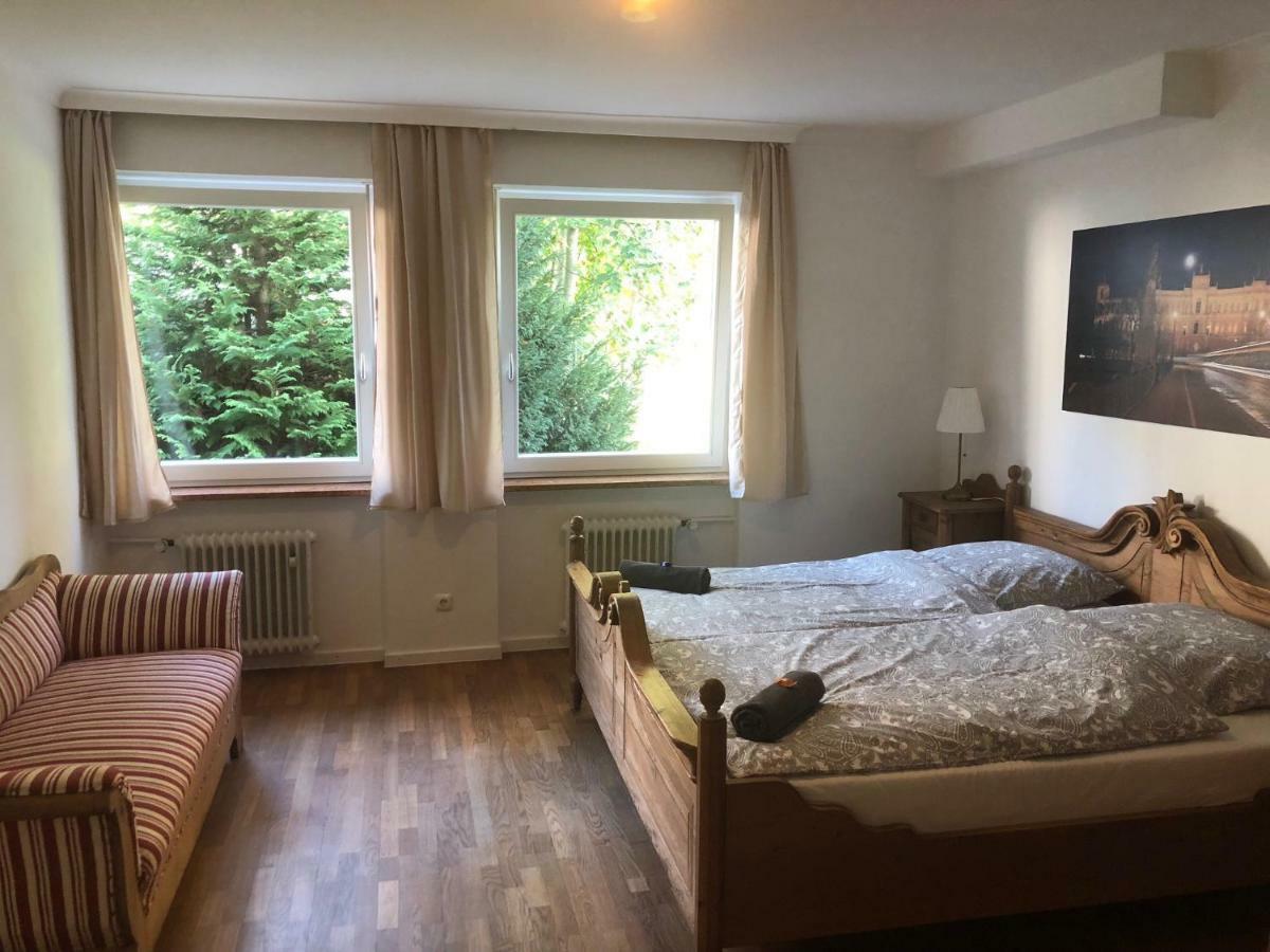 Ferienwohnung Messewohnung Muenchen Ost Forstern Extérieur photo